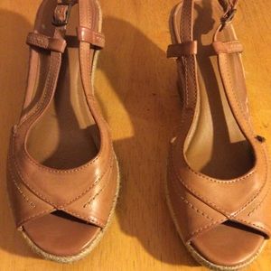 OLD NAVY Wedge Sandals, size 6